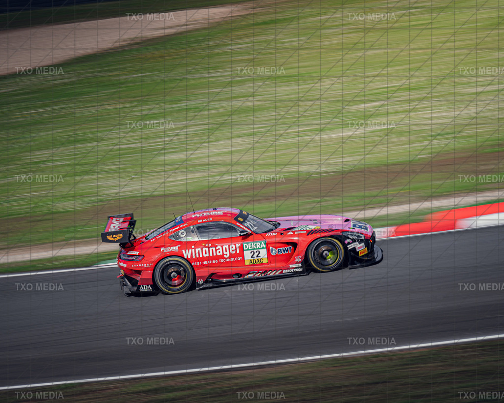 _TXM5421 | Exklusive Motorsport-Fotografie aus Leipzig von TXO Media – für Rennfahrer, Teams & Sponsoren. Sausemuth liefert starke Bilder, die Emotion zeigen. Jetzt buchen & glänzen! - Realisiert mit Pictrs.com