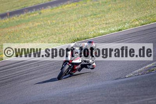 pube2322 | Professionelle Fotos von Sportveranstaltungen, aber auch Hochzeiten und anderen Events. - Realisiert mit Pictrs.com