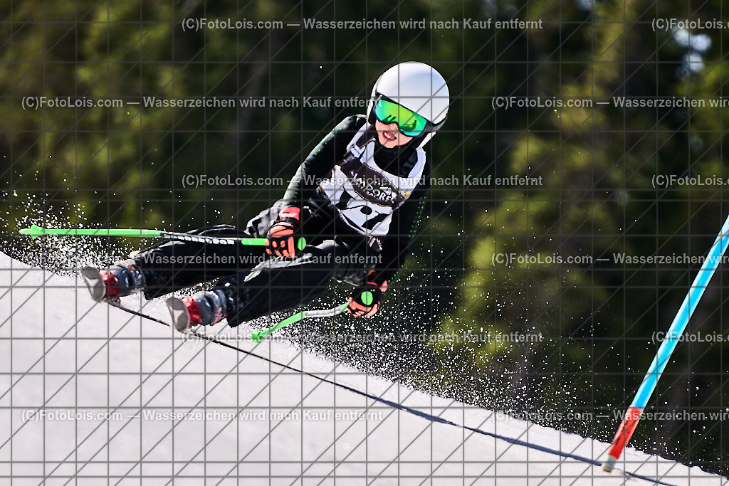 ALP0976_Reiteralm_MASTERS-LM_RTL_Vorlaeufer | (C)FotoLois.com, Alois Spandl. Steirische MASTERS-Landesmeisterschaften Ski alpin mit Wien und Salzburg, Reiteralm, Sa 13. April 2024.