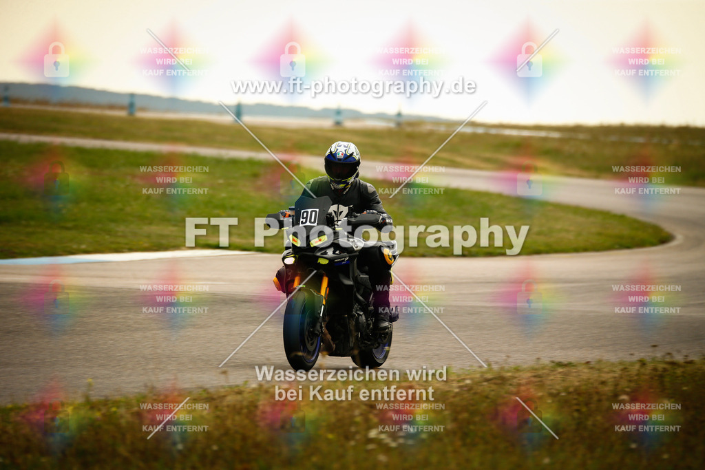 _MOT8260 | Hier findet Ihr Bilder von Touristenfahrten auf der Nürburgring Nordschleife oder von anderen Veranstaltungen die ich besucht habe. Viel Spass beim Durch Schauen 