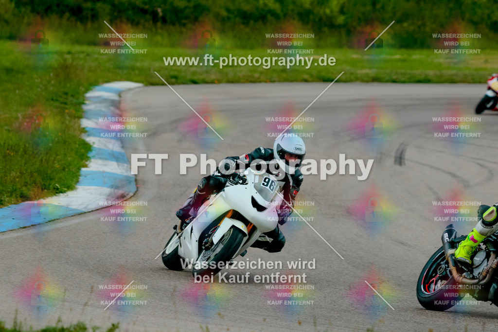 _7D20043 | Hier findet Ihr Bilder von Touristenfahrten auf der Nürburgring Nordschleife oder von anderen Veranstaltungen die ich besucht habe. Viel Spass beim Durch Schauen 