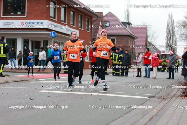 AMLA2484 | Bildershop "Sportfotograf-Oldenburg" mit Fotos von Sportevents in Oldenburg und Umzu. - Realisiert mit Pictrs.com