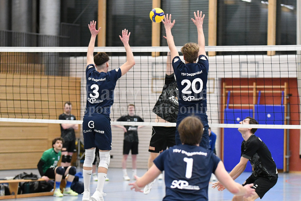 TSV Deggendorf Herren 1 | TSV Deggendorf Herren 1 - Realisiert mit Pictrs.com