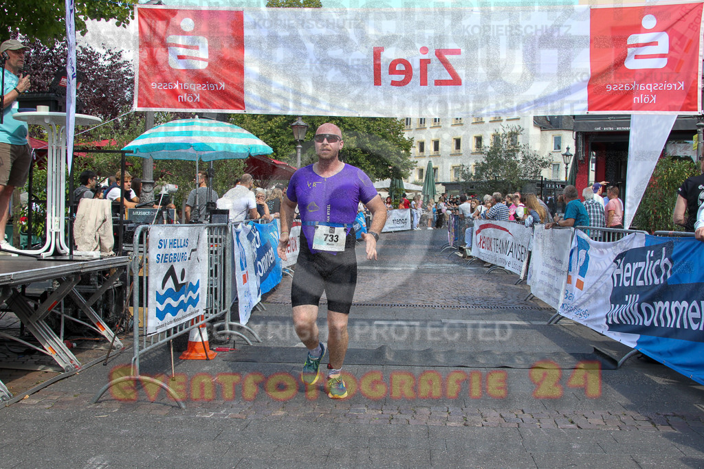 250824_1447_EV4_2207 | Sportfotografie im Rhein-Sieg Kreis, Köln, Bonn, NRW, Rheinland Pfalz, Hessen, etc. Unser Tätigkeitsfeld umfasst den Laufsport vom Volkslauf über den Marathon, Duathlon, Triathon bis zum Ultralauf wie Kölnpfad Ultra oder Schindertrail.