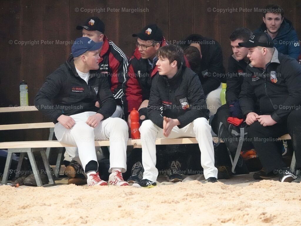 k-DSC06095 | Schwingen - Realisiert mit Pictrs.com