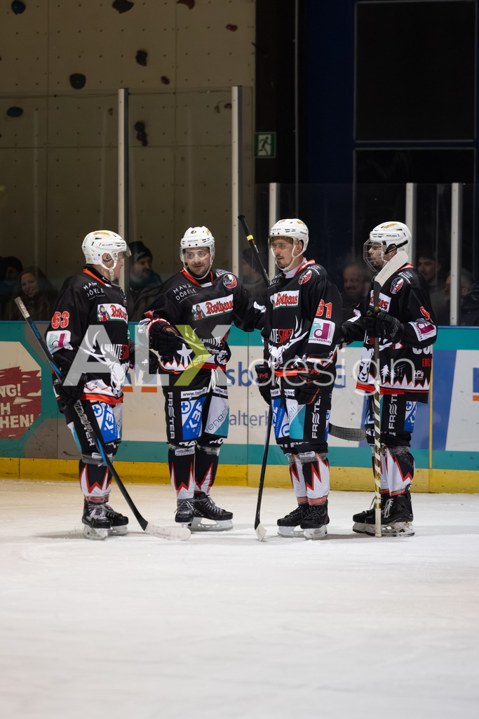 Eishockey I Herren I Saison 2025-2026 I Regio League | 3. Liga Regular Season Gr. 1 ZS | Men I 17. Spieltag I EHC Herrischried - HC Wohlen Freiamt I 01.02.2026 | Hochwertige Sportfotos kaufen & lizenzieren für Medien, Vereine, Agenturen & Sportler:innen. Entdecke professionelle Sportfotografie im Bildshop von Alexander Franzen. - Realisiert mit Pictrs.com