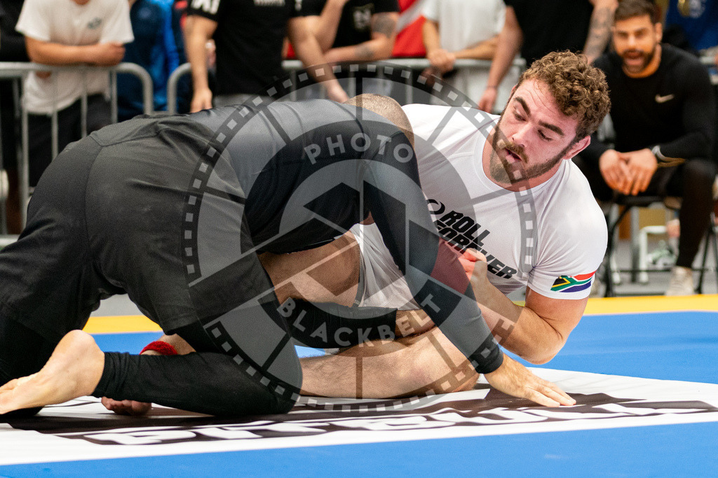 20230916PBB3367 | Fighters compete during the grappling tournement ADCC Trials (European, Middle East and African Championship) in Warsaw, Poland, on September 16, 2023.