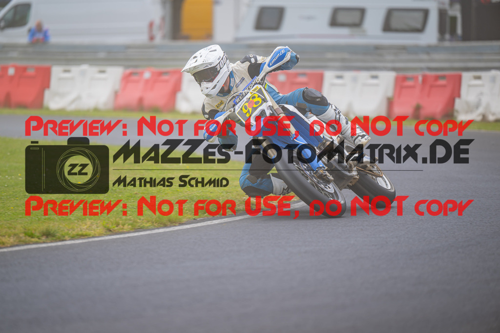 MaZZes-Fotomatrix-20260508-55873 | G4