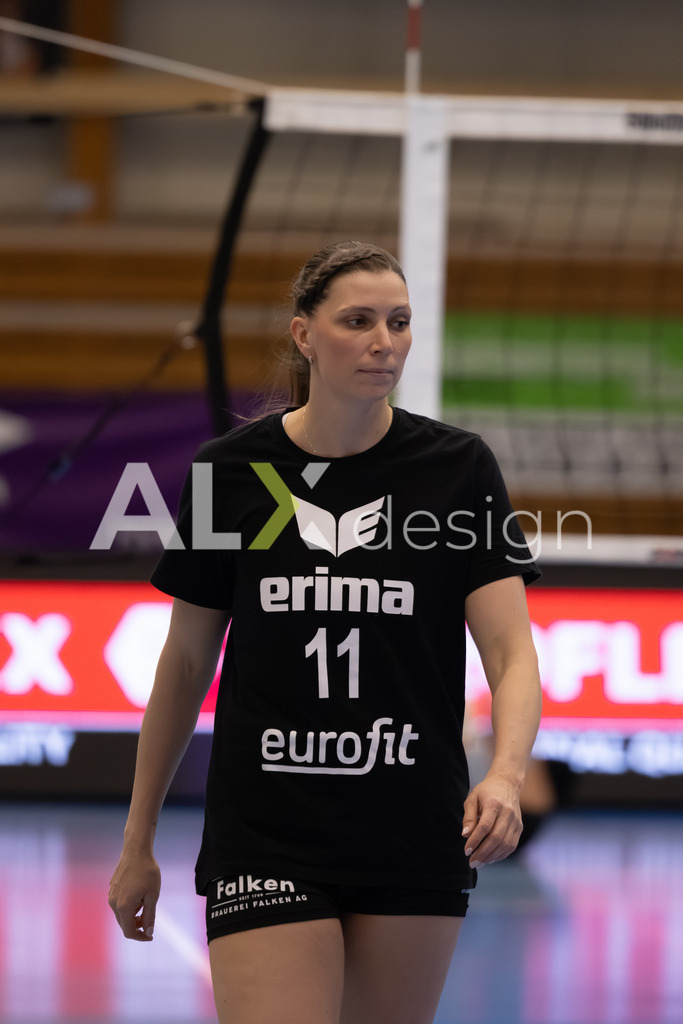 Volleyball I Frauen I Saison 2025-2026 I Volleyball NLA | Women I Round 16 I VC Kanti Schaffhausen - Viteos NUC I 31.01.2026 | 11 Kateřina Holásková (CZ) (VC Kanti Schaffhausen) – Mitte - Realisiert mit Pictrs.com