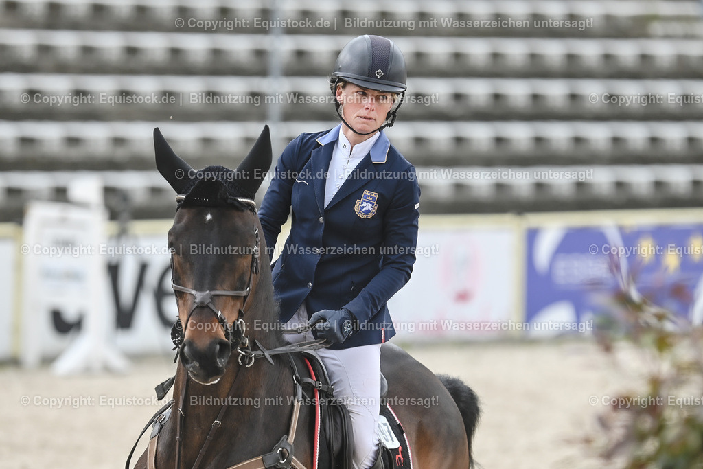 20230514_CCI4_Springen_0223 | equistock