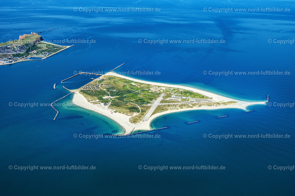 Helgoland_Düne_Helgoland_Düne_ELS_9999130822130822 | HELGOLAND 13.08.2022 Küstenbereich der Nordsee - Insel Helgoland-Dühne in Helgoland im Bundesland Schleswig-Holstein. // Coastal area of the North Sea - Island Helgoland-Duehne in Helgoland in the state Schleswig-Holstein. Foto: Martin Elsen