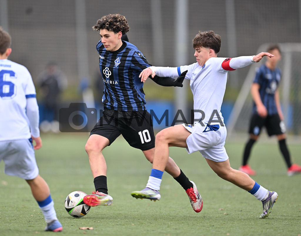 Fussball I Herren I Saison 2025-2026 I Bundesliga I 6. Spieltag I Eintracht Frankfurt - FC Bayern München  | MWMARA - Realisiert mit Pictrs.com
