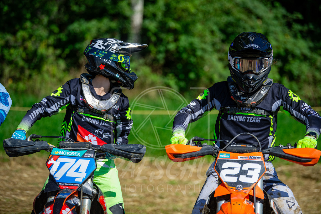 MXO (175) | Paeschuphoto Shop - Wer nicht sucht der auch nicht findet.Ob Motocrossbilder oder von einem besuchtem Spiel, Hauptsache Action. - Realisiert mit Pictrs.com