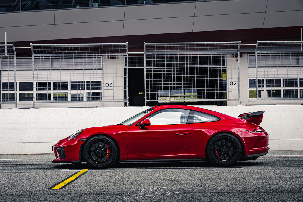 Red Bull Ring 2025 | Entdecken Sie die faszinierende Welt von Alexander Tschuncky Arts: Kreative Fotografie, atemberaubende Automobilkunst und hochwertiger Bilderdruck. Lassen Sie sich inspirieren! - Realisiert mit Pictrs.com