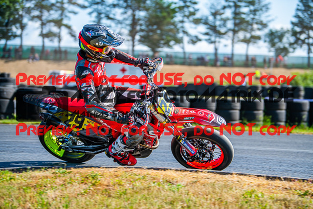 MaZZes_FotoMatrix_220529_6450 | Fotograf Mathias Schmid
Sportfotograf,
Eventfotograf,
Hochzeitsfotograf,
Portraitfotograf