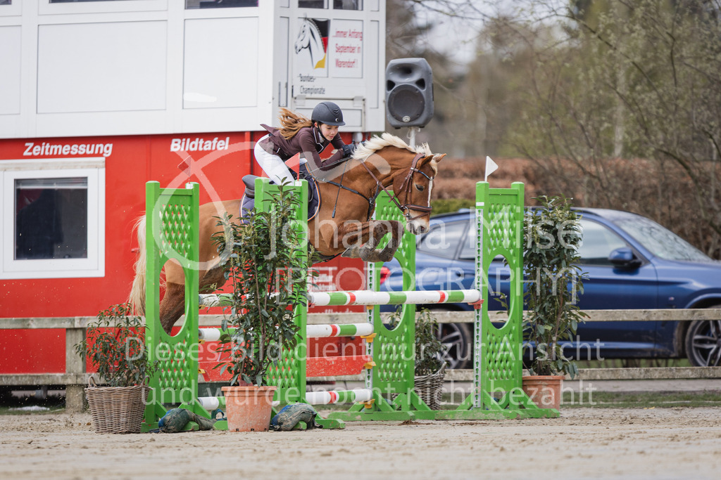 230402_MünsterHandorf_PonyTrophy-390 | Deine schönsten Turniermomente als professionelle Fotos! Entdecke hochwertige Pferdesport-Fotografie im Online-Shop. Jetzt Fotos finden & bestellen!