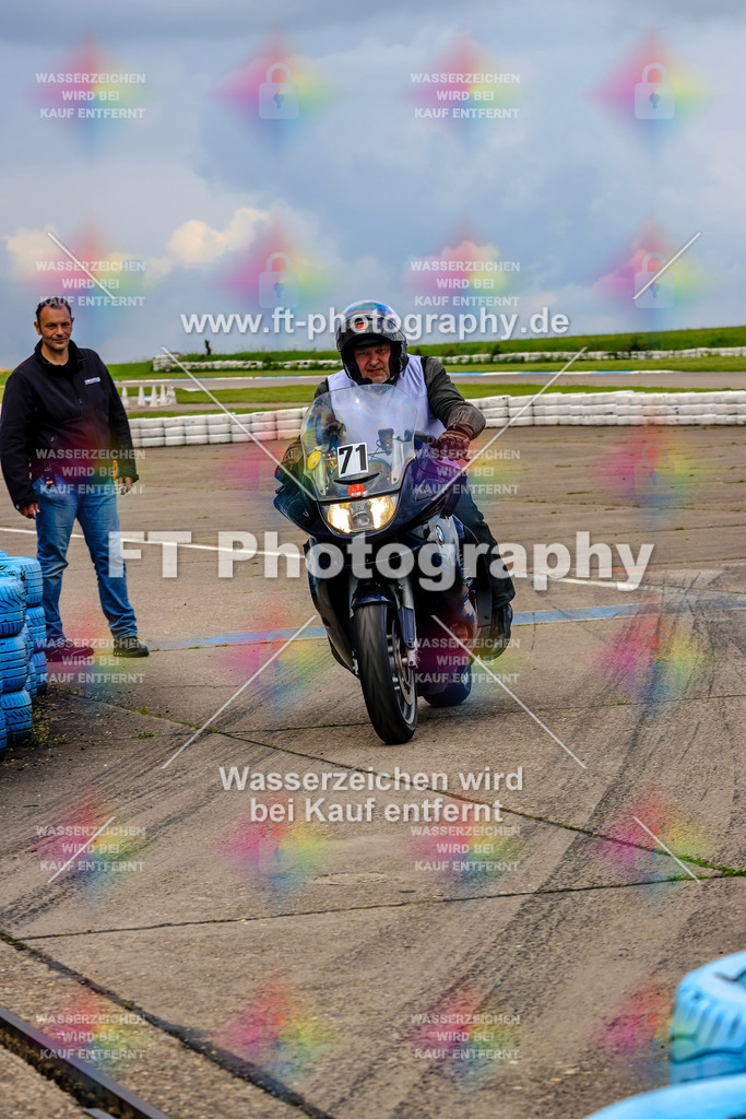 MotoTeam-9687 | Hier findet Ihr Bilder von Touristenfahrten auf der Nürburgring Nordschleife oder von anderen Veranstaltungen die ich besucht habe. Viel Spass beim Durch Schauen 