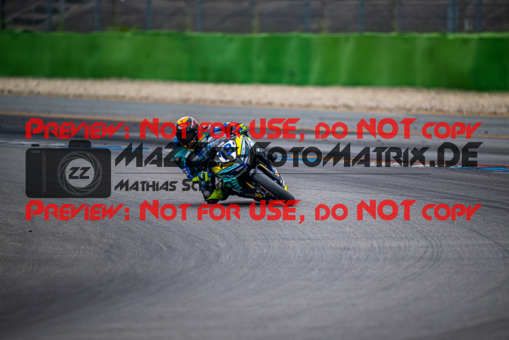 MaZZes_FotoMatrix_220924_8360 | IDM300