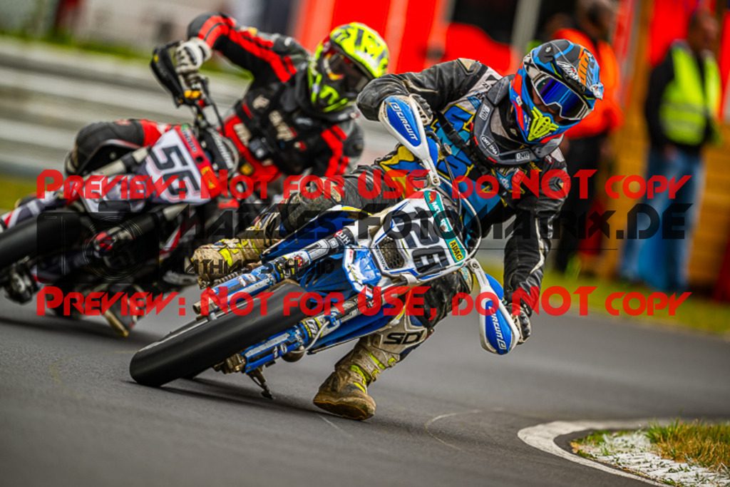 MaZZes_FotoMatrix_230702_8685 | UE40