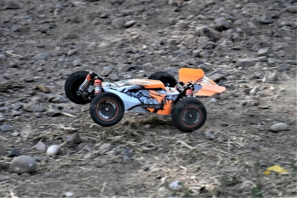 DSC_0018 (2) | Sportfotografie , Motorsport, Motoross, Reitsport, Mointainbike, Enduro,
Landschaft , Outdoor, Eventfotografie, Landschaft, Bilder online bestellen - Realisiert mit Pictrs.com