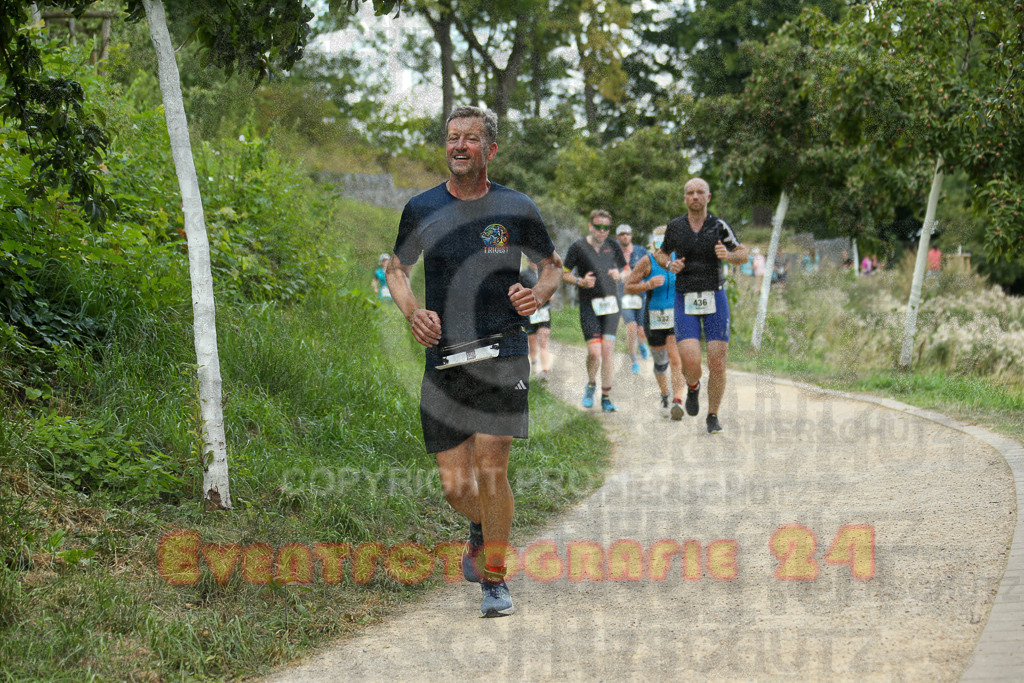 250824_1403_EX1_4796 | Sportfotografie im Rhein-Sieg Kreis, Köln, Bonn, NRW, Rheinland Pfalz, Hessen, etc. Unser Tätigkeitsfeld umfasst den Laufsport vom Volkslauf über den Marathon, Duathlon, Triathon bis zum Ultralauf wie Kölnpfad Ultra oder Schindertrail.