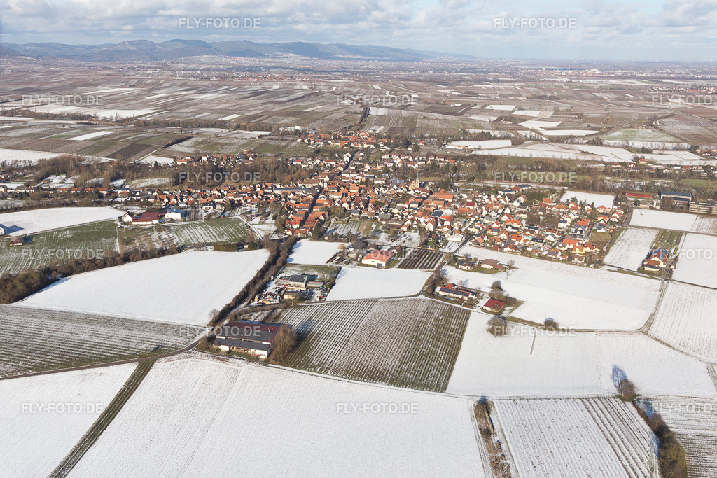 Ortsansicht | Luftbild: Ortsansicht im Ortsteil Ingenheim in Billigheim-Ingenheim im Bundesland Rheinland-Pfalz in Deutschland. Foto: IMG_096162.jpg vom 15.01.2017 durch Werner Riehm/FLY-FOTO.de - Realisiert mit Pictrs.com