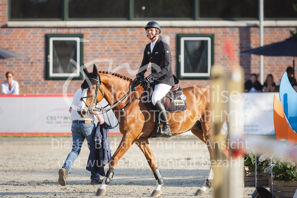 CSI2* - Internationale Springprüfung mit Siegerrunde (1,45 m)  Große / Big Tour | CSI2* - Internationale Springprüfung mit Siegerrunde (1,45 m) 
Große / Big Tour