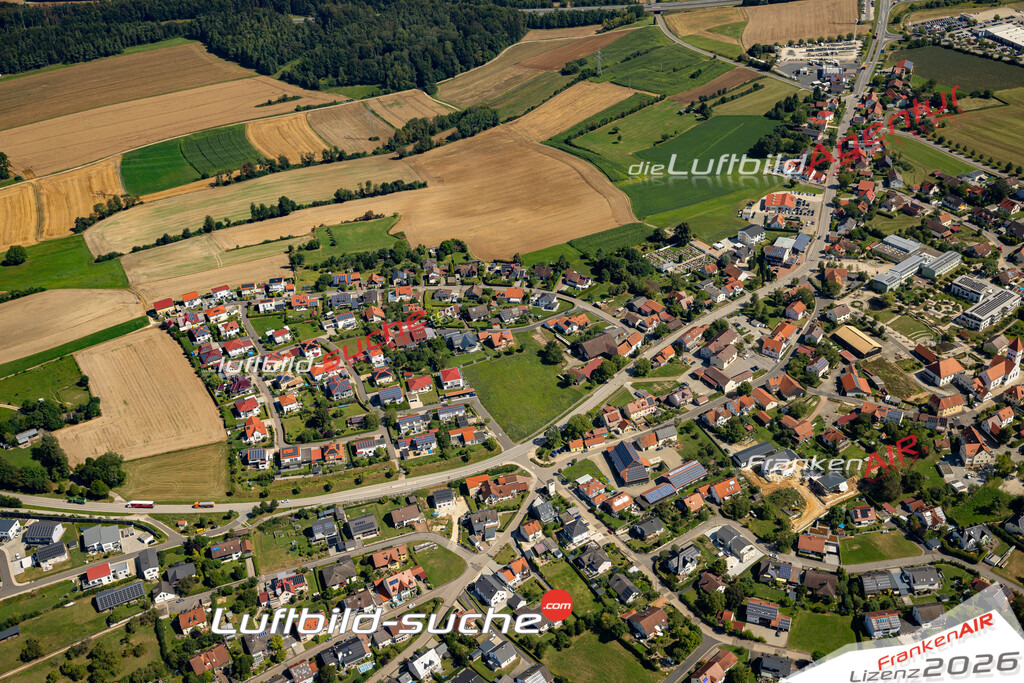 Das Luftbild zeigt :  Ursensollen - Die Luftaufnahme wurde 2024 vom UL-Flugzeug aus erstellt ( keine Drohne ) - Hochauflösende Luftaufnahme - Für grossformatige Ausdrucke geeignet. Die Geschenkidee !Mit Lizenz und Bildrechte bestellbar