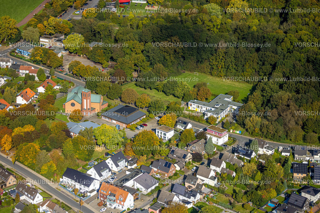 Hamm241008626 | Luftbild, Kindergarten St. Marien und Kirche St. Marien, Pfarrheim St. Marien und Bücherei, Diakonische Stiftung Wohnhaus Hamm an der Sulkshege, Stadtbezirk Heessen, Hamm, Ruhrgebiet, Nordrhein-Westfalen, Deutschland