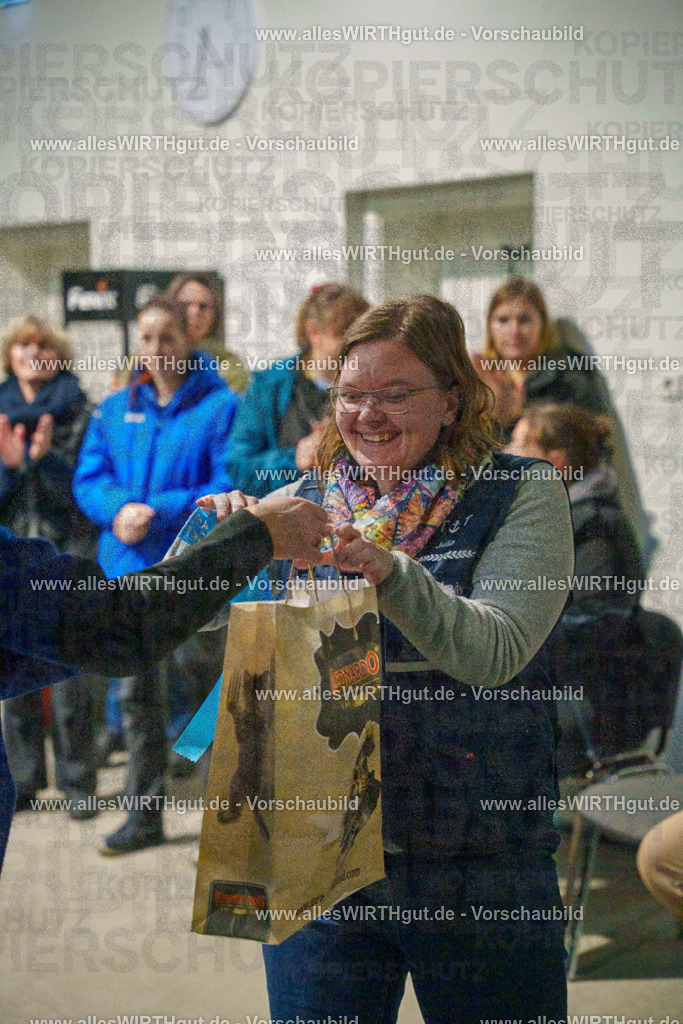 7R504633 | Professionelle Tierfotografie in Mönchengladbach von Daniel Wirth (allesWIRTHgut). Liebevolle & natürliche Bilder von Hunden & Katzen für unvergessliche Erinnerungen.