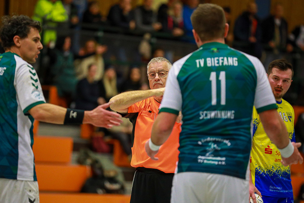 SVN_TvBiefang_161124_025 | Bildergalerie von Sport-Ereignissen aber auch von weiteren spannenden Dingen - nicht nur vom Niederrhein. In Anlehnung an den bekannten Spruch von Hanns Dieter Hüsch heißt das Motto: "Niederrhein ist überall".  - Realisiert mit Pictrs.com