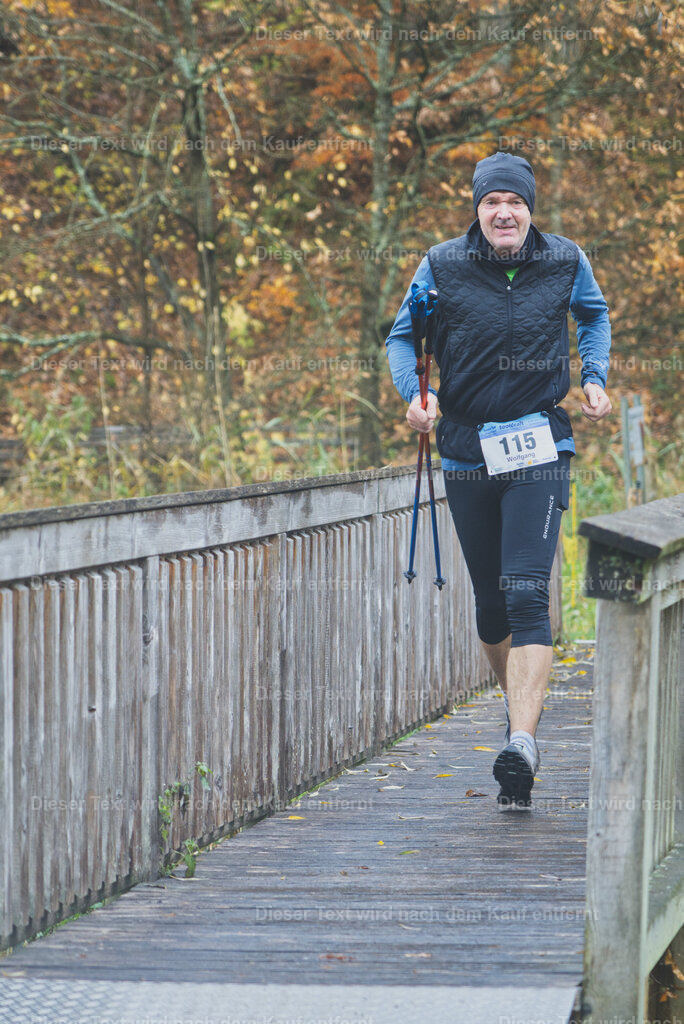 cineathletes-huegelland-2025-11-09-11-00-31-2 | Sportfotografie rund um Obstacle Course Racing und Trail Run - Realisiert mit Pictrs.com