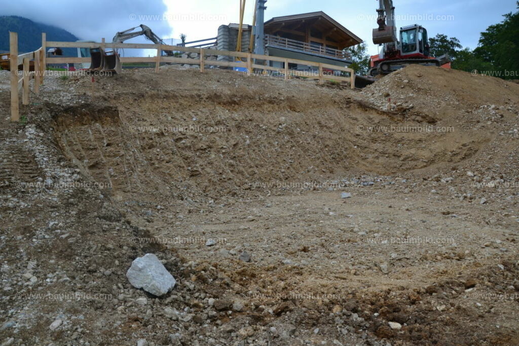 bib-lg02-erdarbeiten-0074 | Nach LV-Leistungsgruppen sortierte Detailfotos über den Bau eines Hauses. Alle Hausbau-Bilder direkt vom Urheber und Autor der Website Haus-Selber-Bauen.com