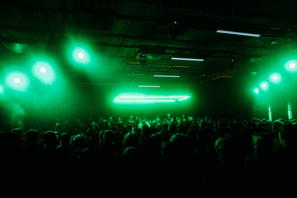 DO01030154 | thismomentpictures - Realisiert mit Pictrs.com