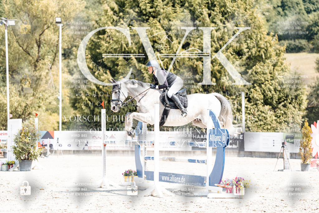 CK900932 | Turnierfotografie Pferdefotografie Trier Rheinland-Pfalz Pferdesport Reitsport Tierfotografie Sportfotografie Pferdevideo Pferdevideografie Equestrianvideography equestrianphotography  - Realisiert mit Pictrs.com