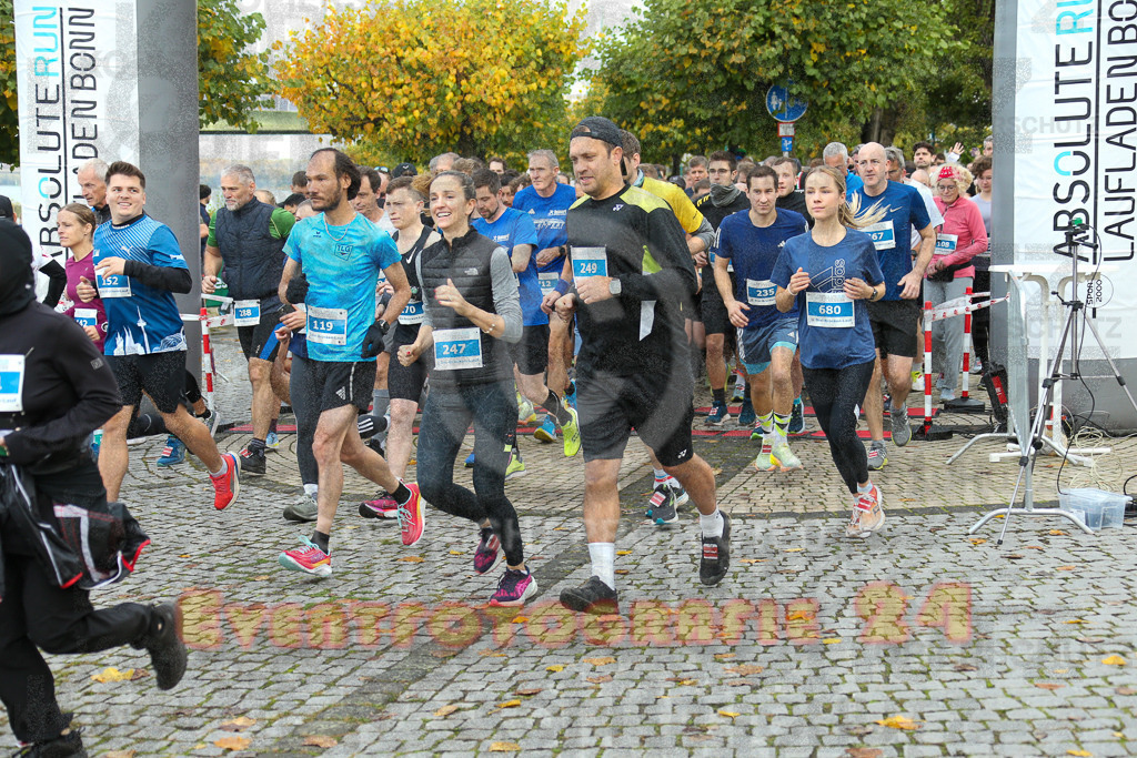 241020_0920_EX1_6913 | Sportfotografie im Rhein-Sieg Kreis, Köln, Bonn, NRW, Rheinland Pfalz, Hessen, etc. Unser Tätigkeitsfeld umfasst den Laufsport vom Volkslauf über den Marathon, Duathlon, Triathon bis zum Ultralauf wie Kölnpfad Ultra oder Schindertrail.