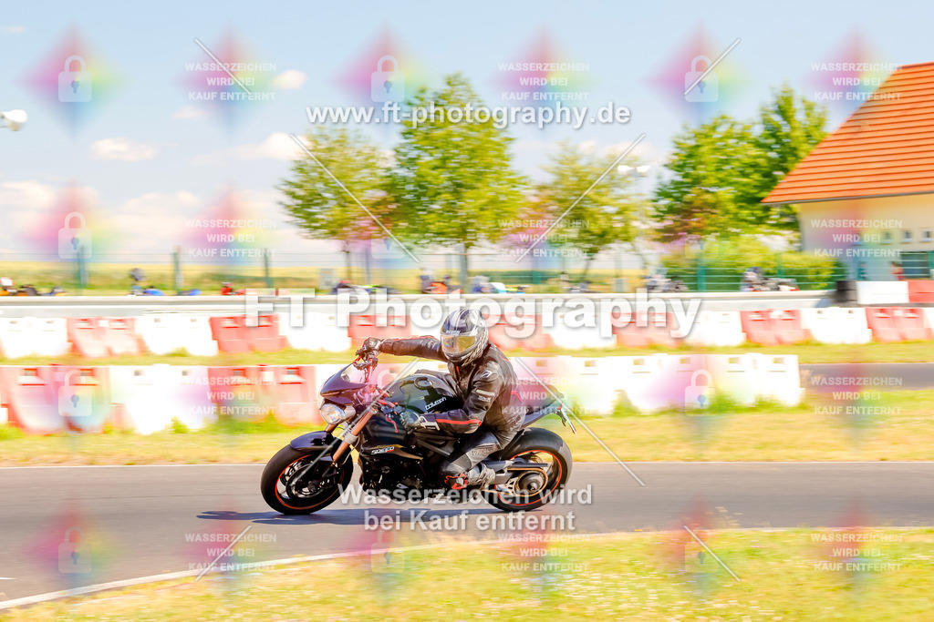 _MOT9128 | Hier findet Ihr Bilder von Touristenfahrten auf der Nürburgring Nordschleife oder von anderen Veranstaltungen die ich besucht habe. Viel Spass beim Durch Schauen 