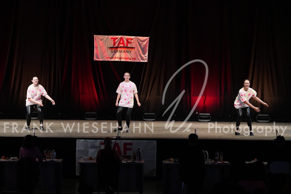 FW702058 | FRANK WIESEHAHN MEDIA - Realisiert mit Pictrs.com