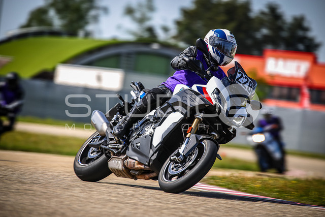 0228-250502_DCB-025_228 | Deine Full-Service-Agentur für ✔️Videoproduktionen und ✔️Motorsportfotografie Jetzt Angebot anfragen!