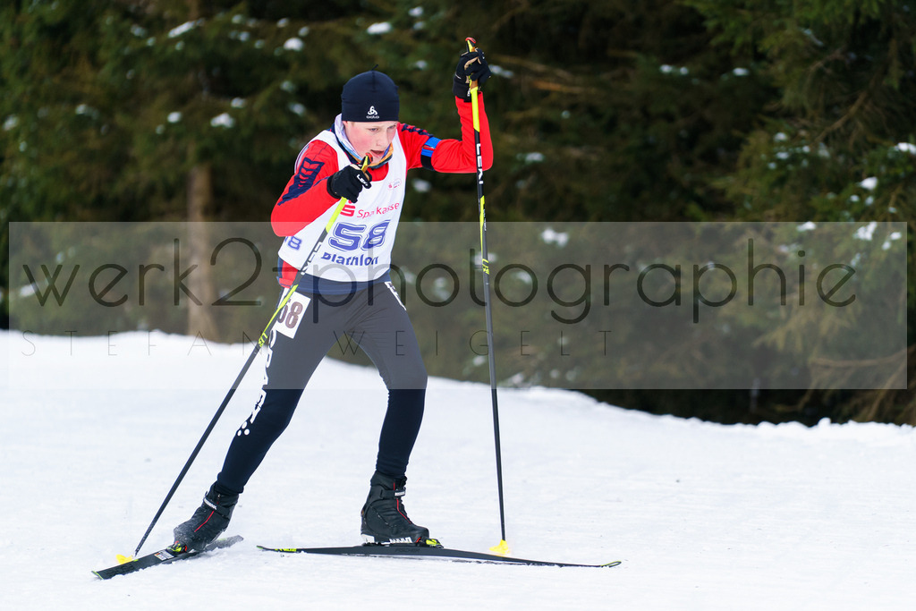 DSC Oberwiesenthal | Vom 19. - 21. Januar fand in der Sparkassen-Skiarena Oberwiesenthal der DSV E.INFRA Schülercup Biathlon statt.