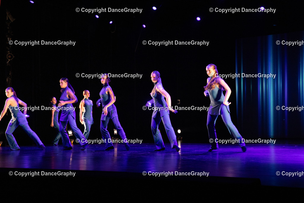 GPHY4379 | DanceGraphy - Realisiert mit Pictrs.com