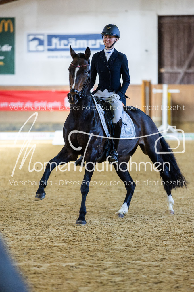 Sth-LPO25-DrR-L-311 | MomenTaufnahmen Pferdesportfotos