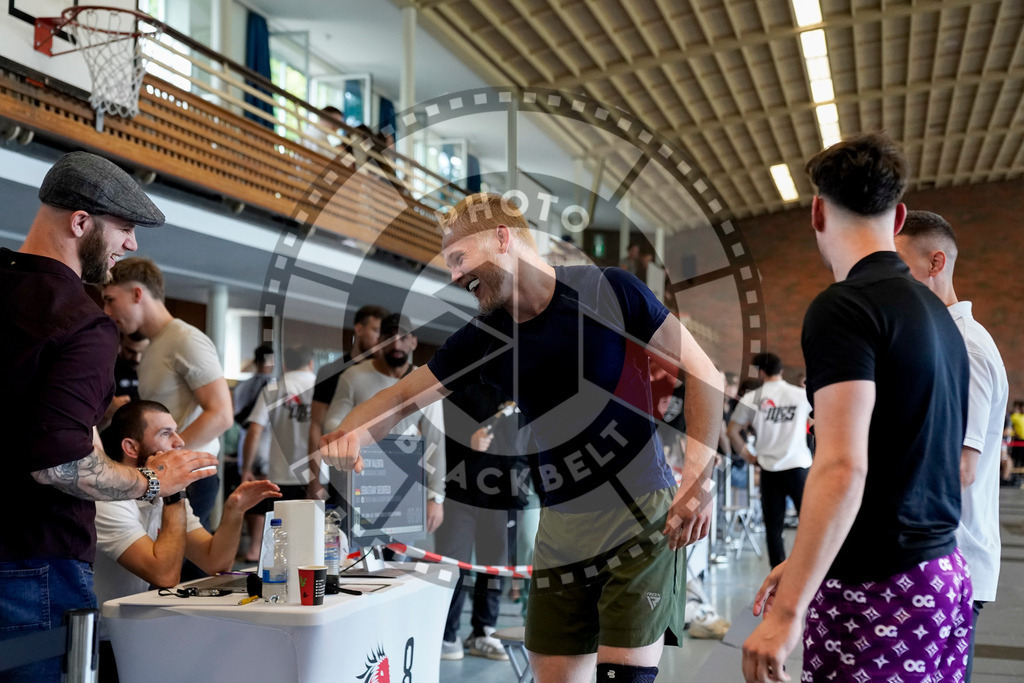 20240608PBB00909 | Fighters compete during the ILLCS VII summer edition luta livre competition in Hannover, Germany, on June 8, 2024.