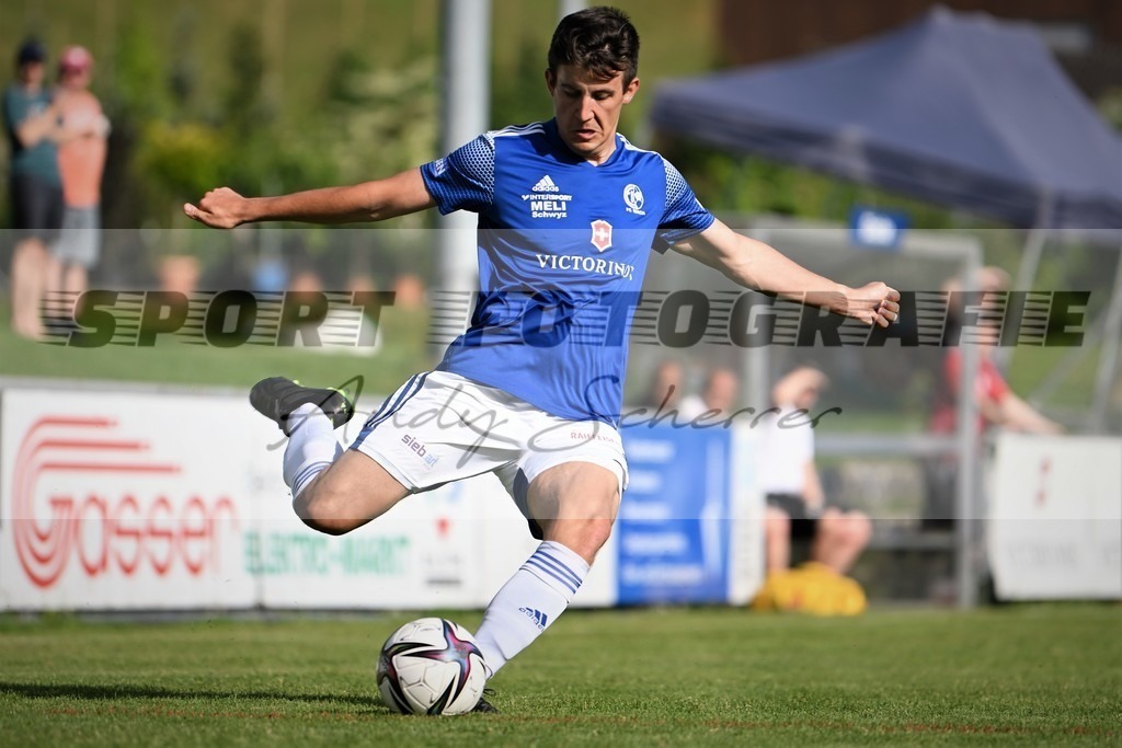 aaDSC_7883 | Kaufen Sie Sportbilder im Onlineshop von Andy Scherrer Sportfotografie. Faszinierende Bilder von Sportevents aus der ganzen Schweiz. Fussball, Frauenfussball, Unihockey, Handball, Schwingen und weiteren Sportarten. - Realisiert mit Pictrs.com