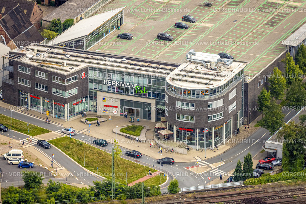 Ahlen230803325 | Luftbild, uftbild, Kerkmann Platz Einkaufszentrum, Ahlen, Ruhrgebiet, Nordrhein-Westfalen, Deutschland