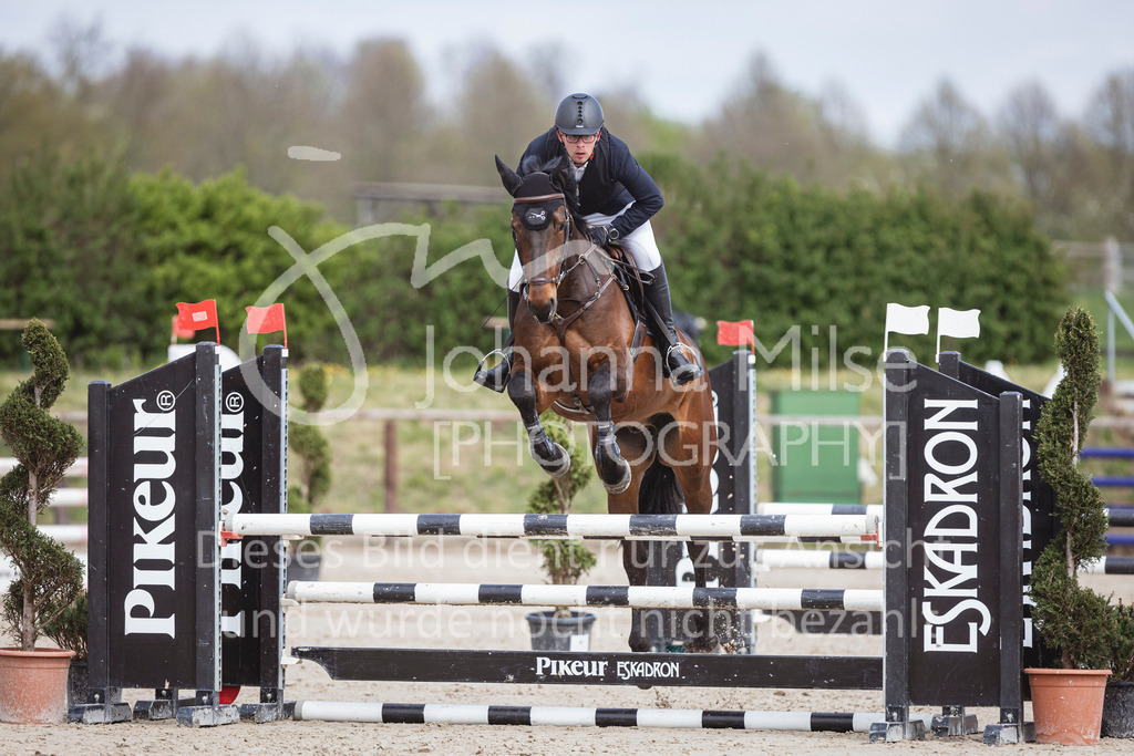 250419_Frühlingsfest_Stil-A2-1-531 | Deine schönsten Turniermomente als professionelle Fotos! Entdecke hochwertige Pferdesport-Fotografie im Online-Shop. Jetzt Fotos finden & bestellen!