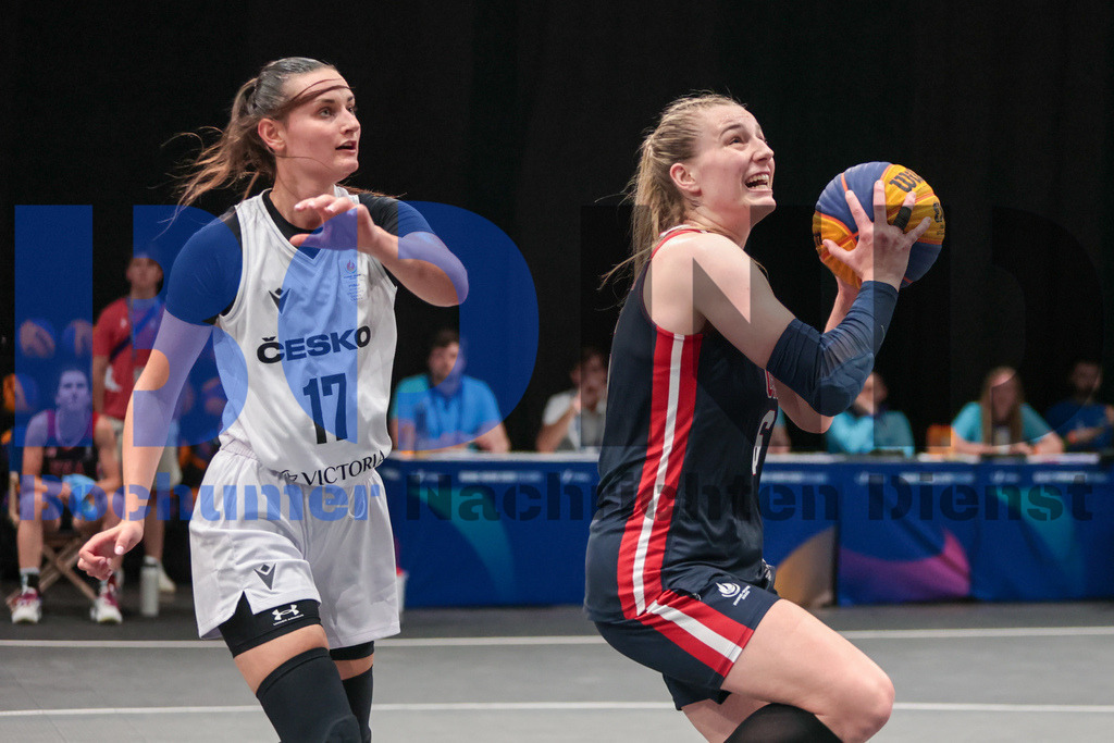 SES_RRG3x320250720-68 | bond - Realisiert mit Pictrs.com