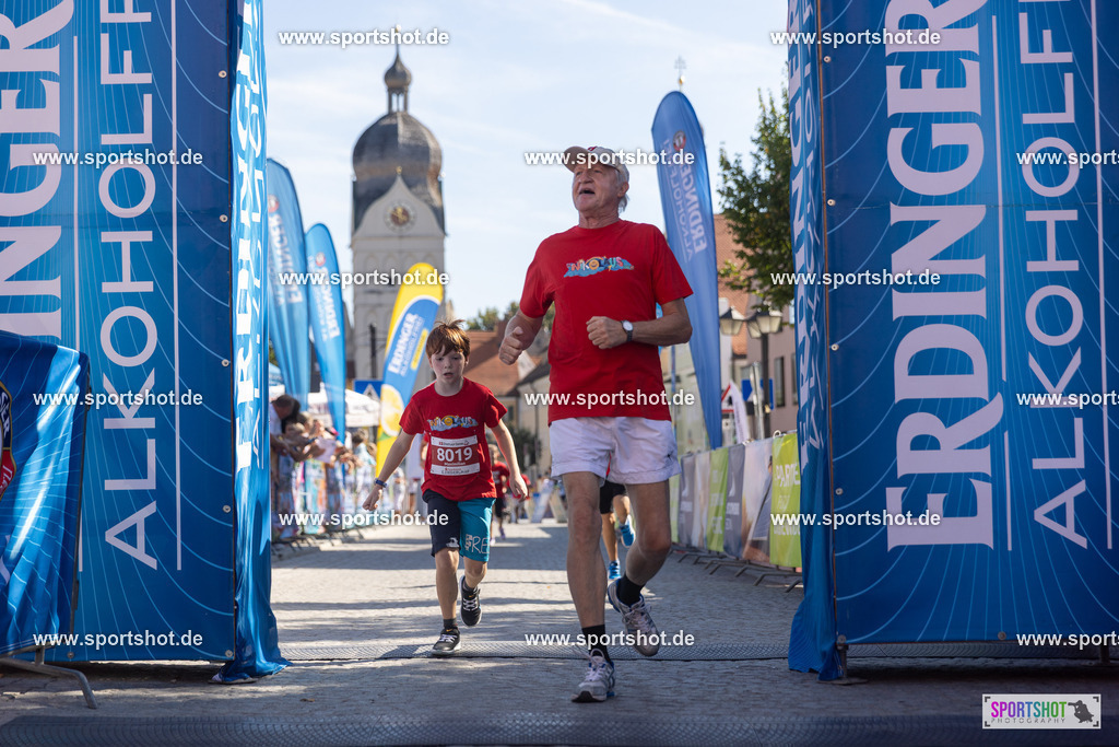VJ__2677 | Stadtlauf Erding 2025 #stadtlauferding #erdingstadtlauf #stadtlauf_erding #laufmotivation #trisporterding #yourpictrs #sportshot_your_pictrs