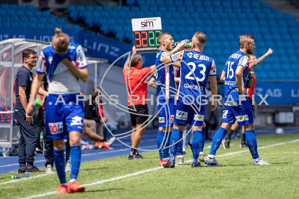  Blau Weiss Linz vs Austria Klagenfurt | LINZ, AUSTRIA,HPYBET 2. Liga, Runde 21 Blau Weiss Linz vs Austria Klagenfurt, Image shows BW Linz.
Photo: SMP/Andreas Willdoner