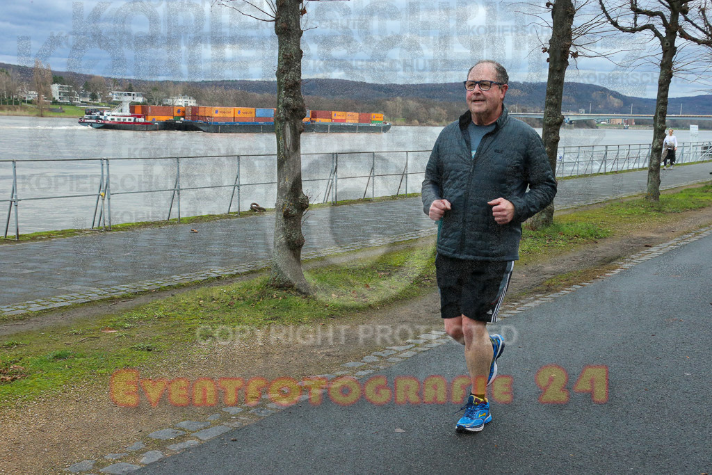 221231_1033_EX1_7421 | Sportfotografie im Rhein-Sieg Kreis, Köln, Bonn, NRW, Rheinland Pfalz, Hessen, etc. Unser Tätigkeitsfeld umfasst den Laufsport vom Volkslauf über den Marathon, Duathlon, Triathon bis zum Ultralauf wie Kölnpfad Ultra oder Schindertrail.